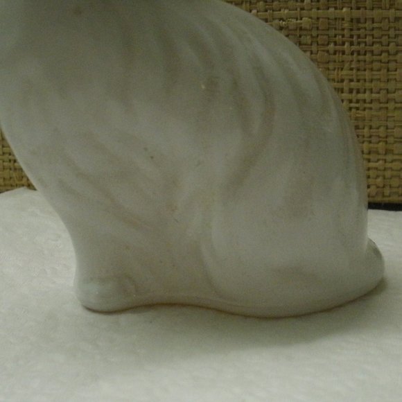 Vintage Avon White Cat Glass Cologne Bottle - Picture 16 of 16